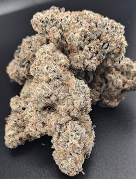 CHOCOLATE DIPPED BANANA Top Shelf FIRE **32.7% THC** By THE HONEY STICKS