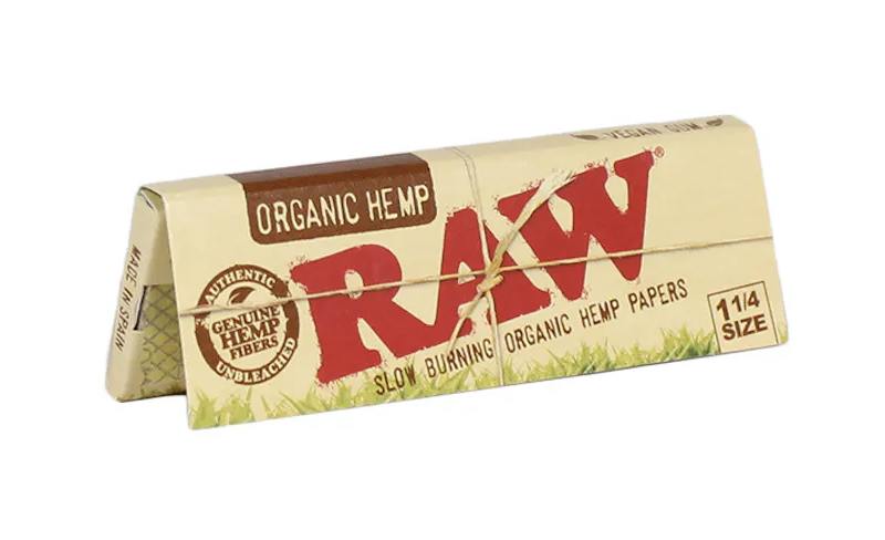 Black Organic Hemp 1 1/4 Size Rolling Papers | Accessories