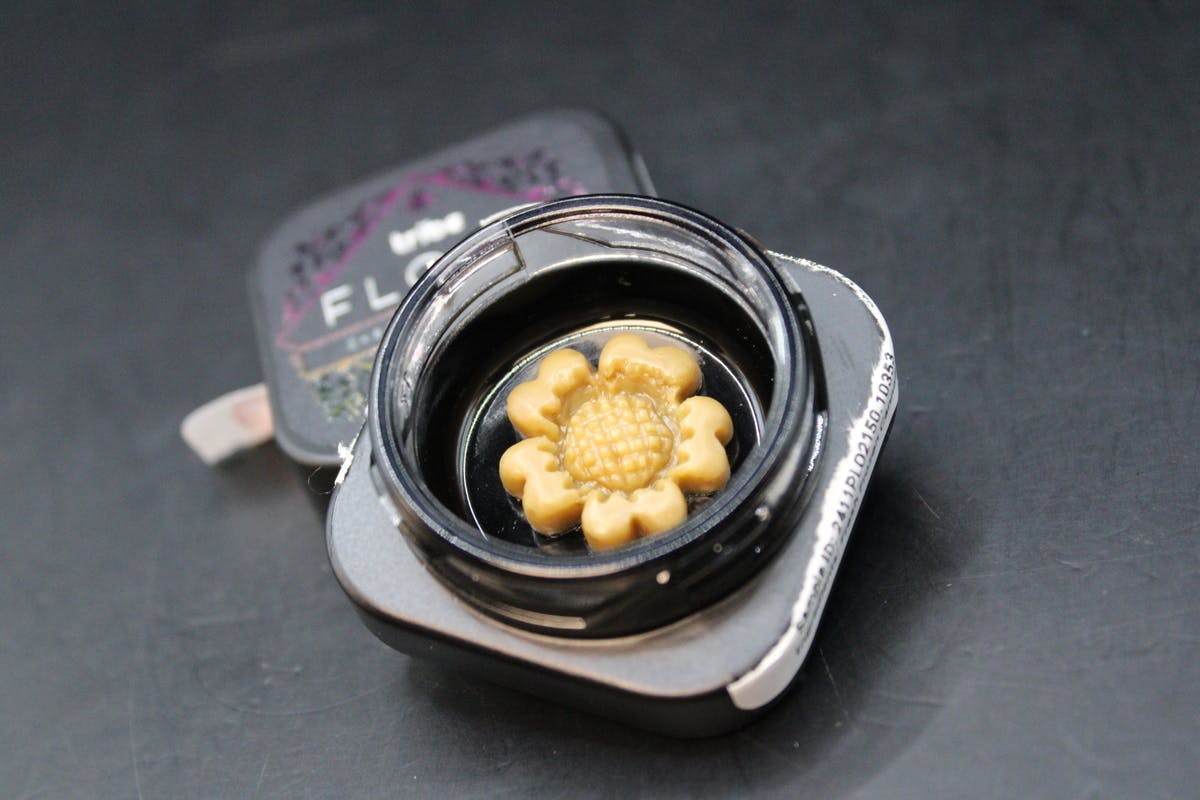 Tribe | Guava | Cosmos Flora | 1g by Tribe