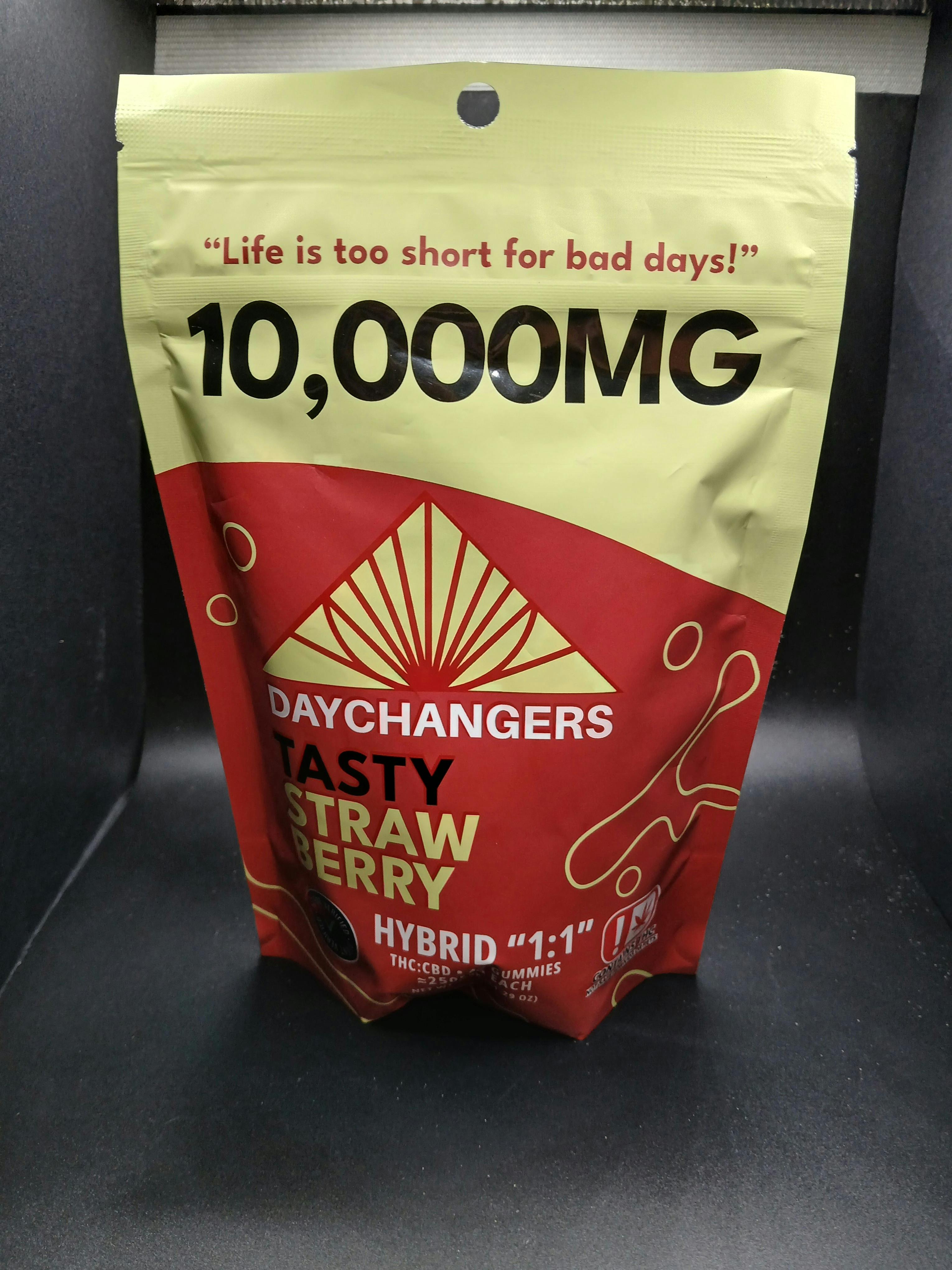 Day Changers - 250mg ea.:10,000mg THC Tasty Strawberry Gummy 40ct.