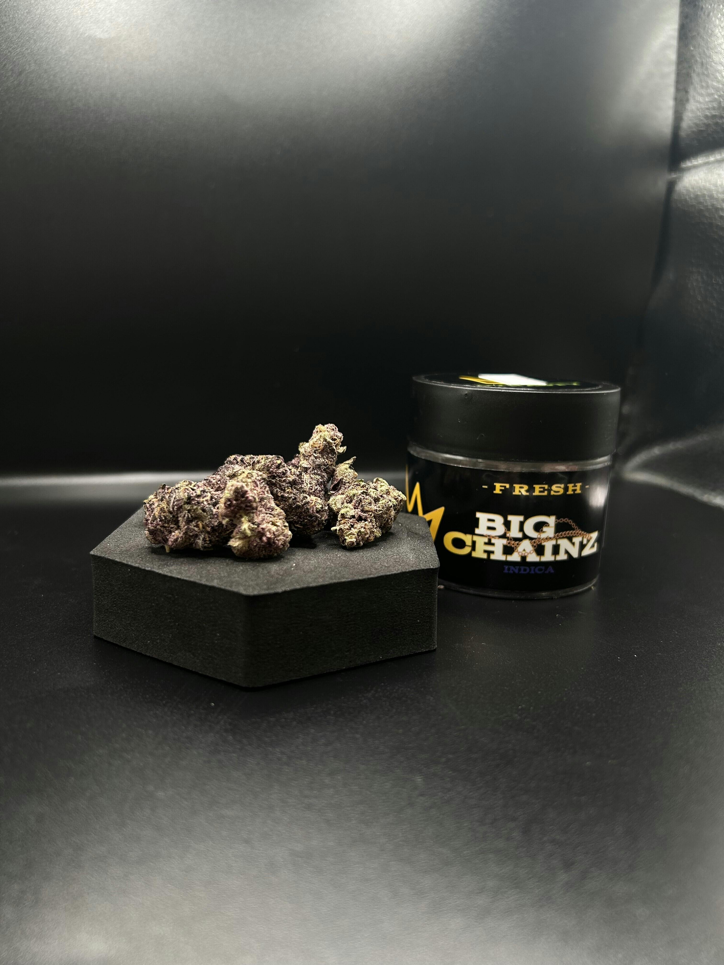 Big Chainz | Cured Big Buds | 3.5g by Green Dynasty