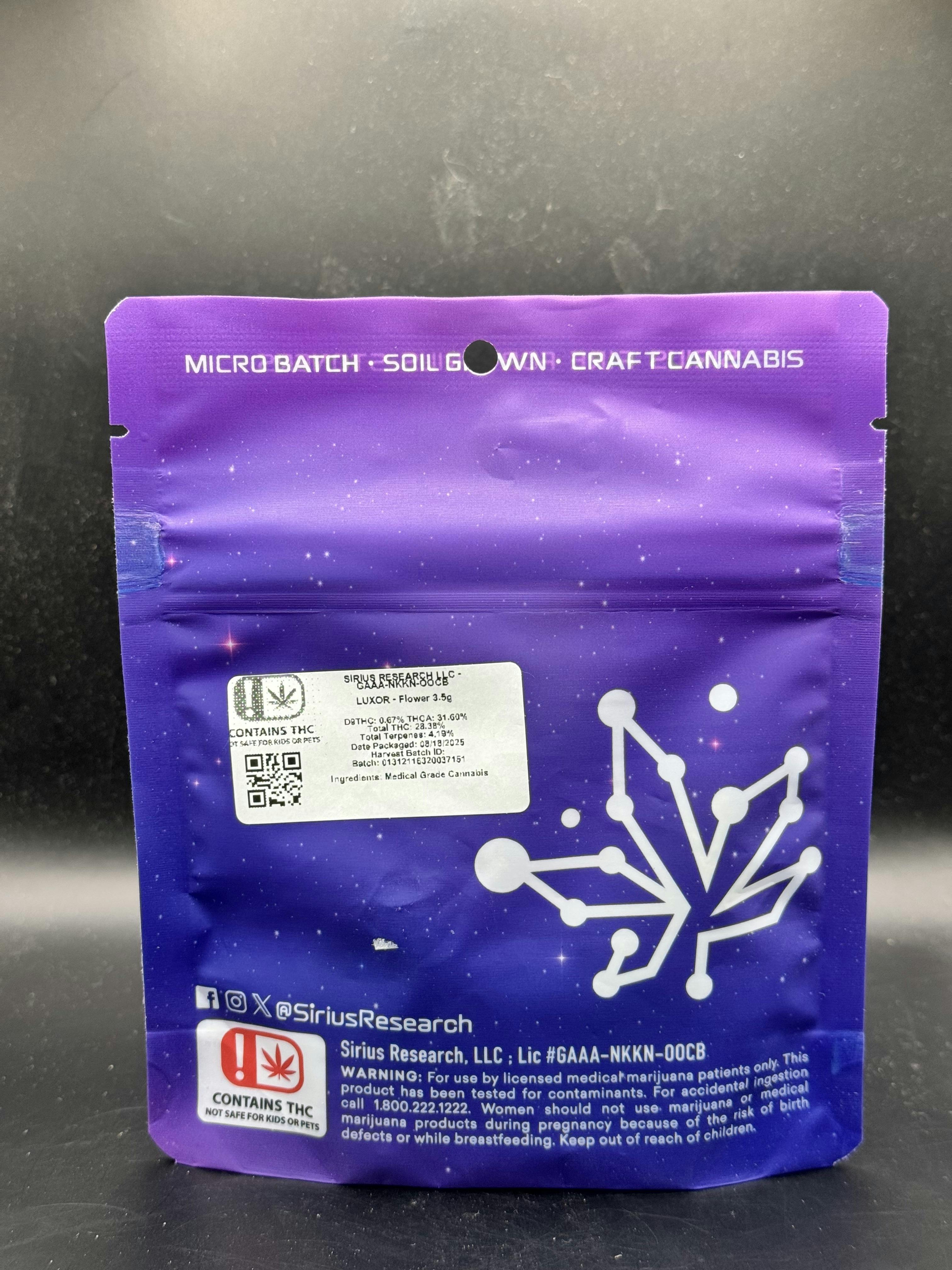 Luxor | Big Buds | 3.5g by SIRIUS RESEARCH LLC