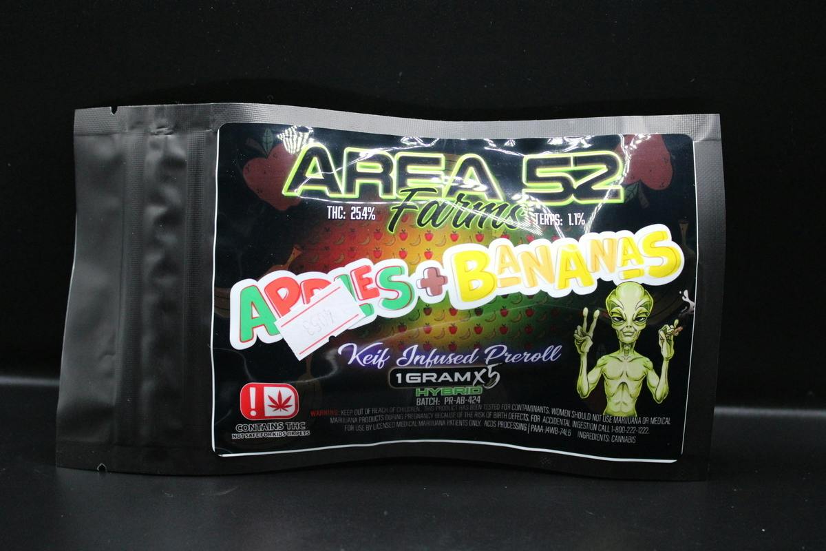 Area 52 - Apples & Bananas - 1G Keif Infused 5PK Pre Rolls (5-5PKS [25G]/$43.25)
