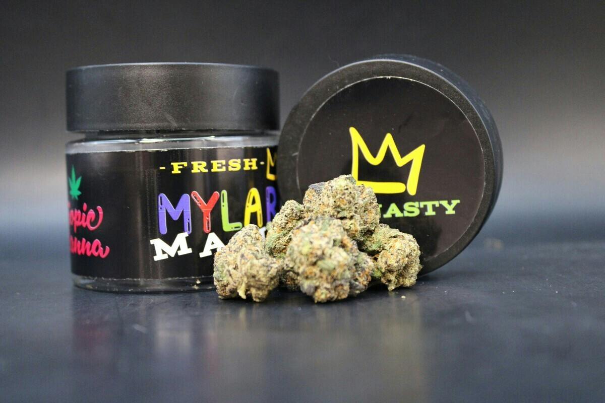 Mylar Magic | Fresh Big Buds | 3.5g by Green Dynasty