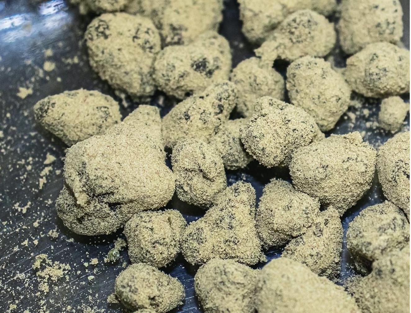 *RME Caviar 4g (MED) - Mango Nigerian X Eye Beam Caviar (MED)