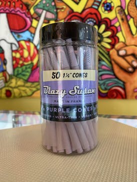 Blazy Susan 1 1/4 Cones 50pk