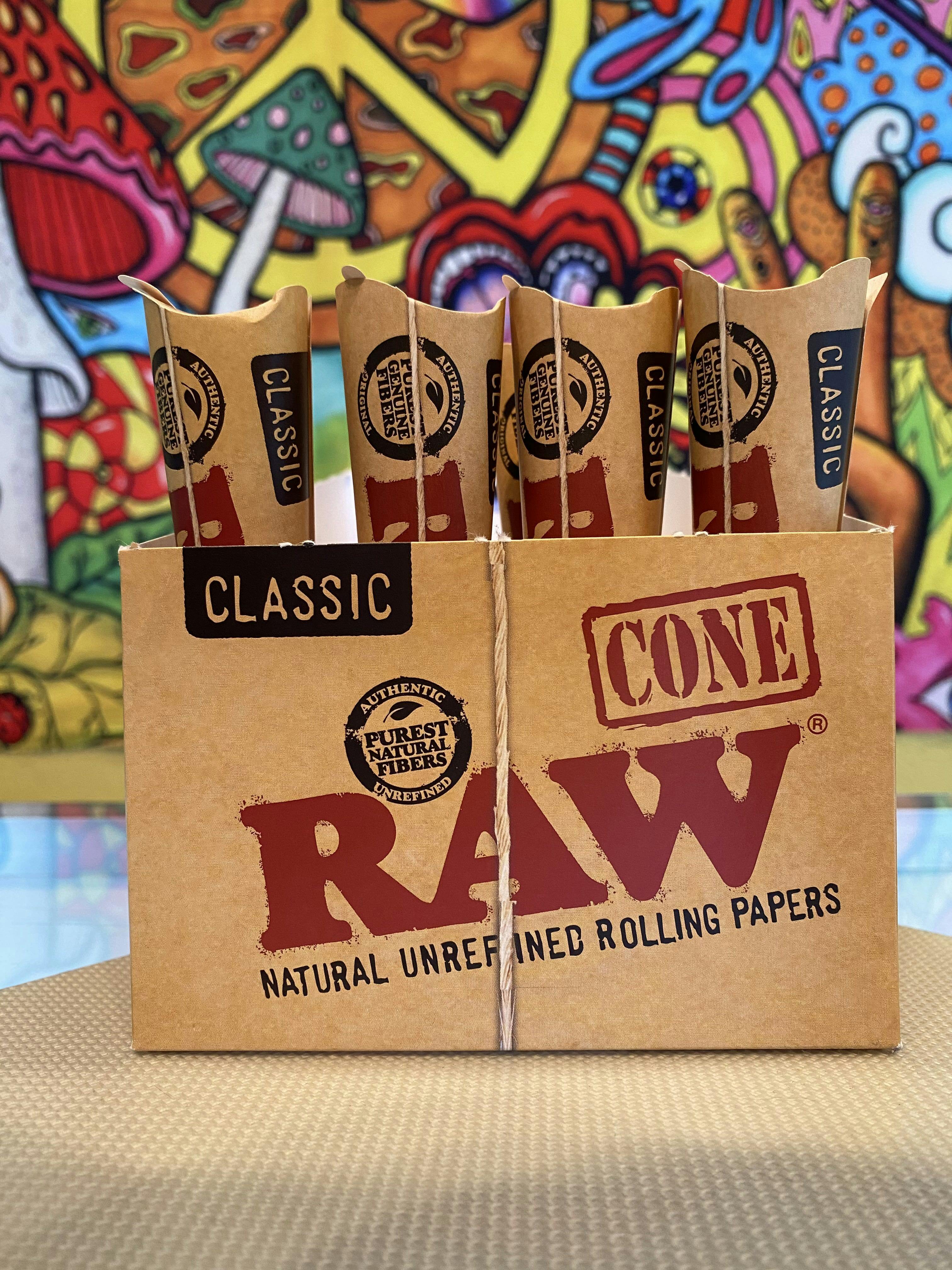 1 1/4 Size Classic Cones | Rolling Papers | Accessories | 6pk
