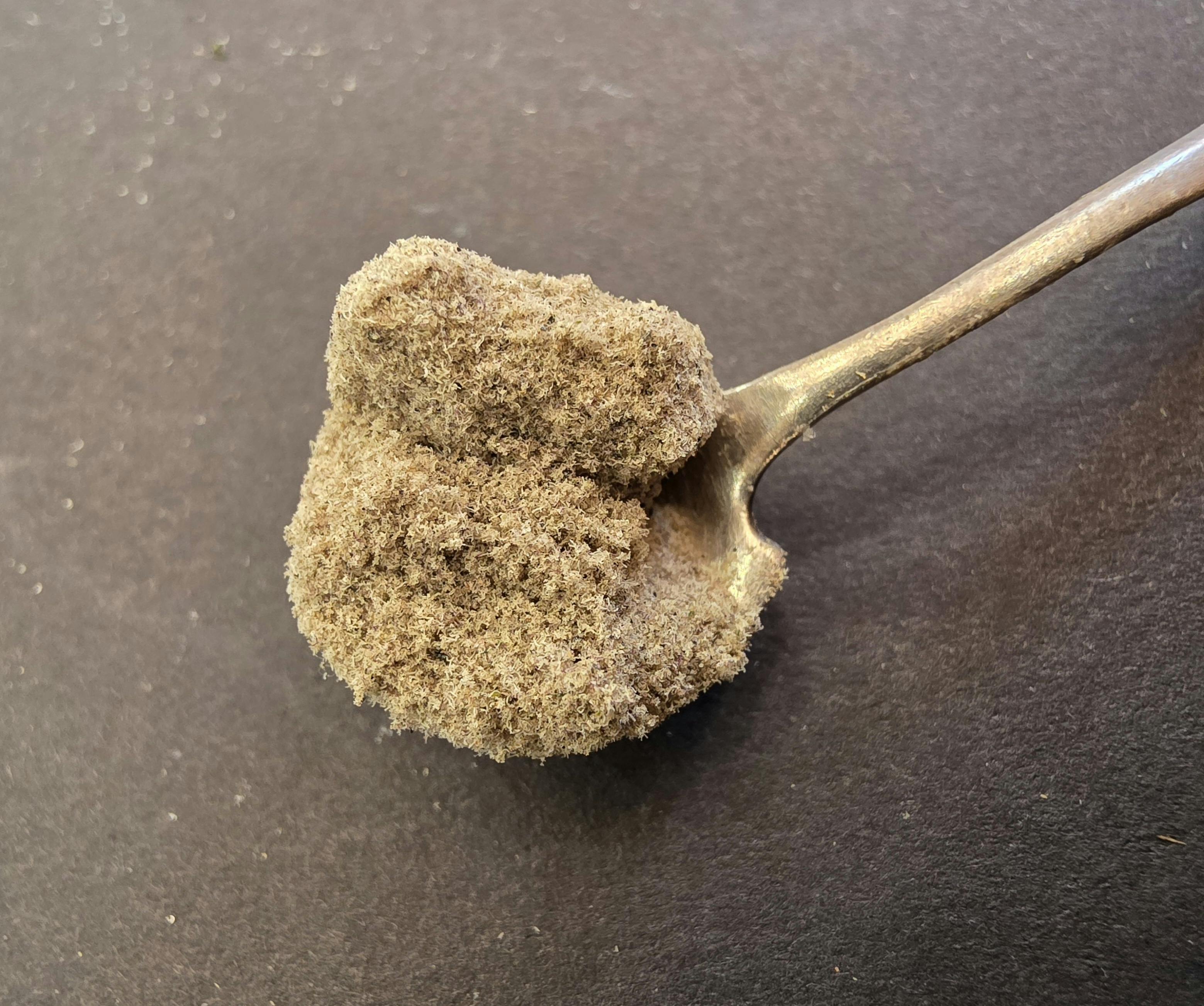 Apples & Bananas | The Frost Factory | Kief