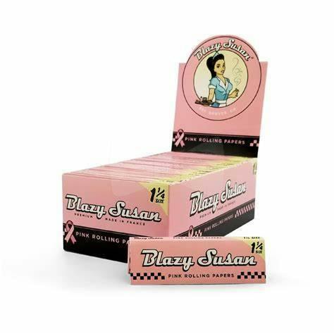1 1/4" | Pink Rolling Papers | Accessories | 50pk
