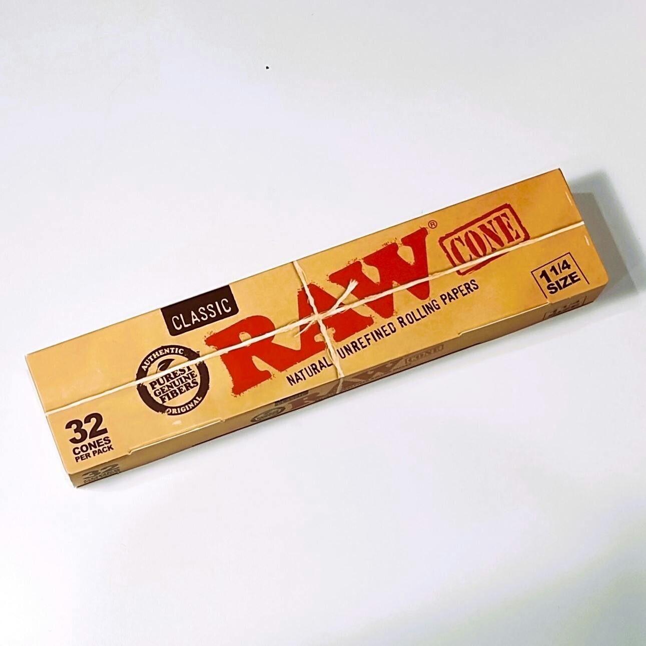 Raw Classic 1 1/4 Size Cones 32ct