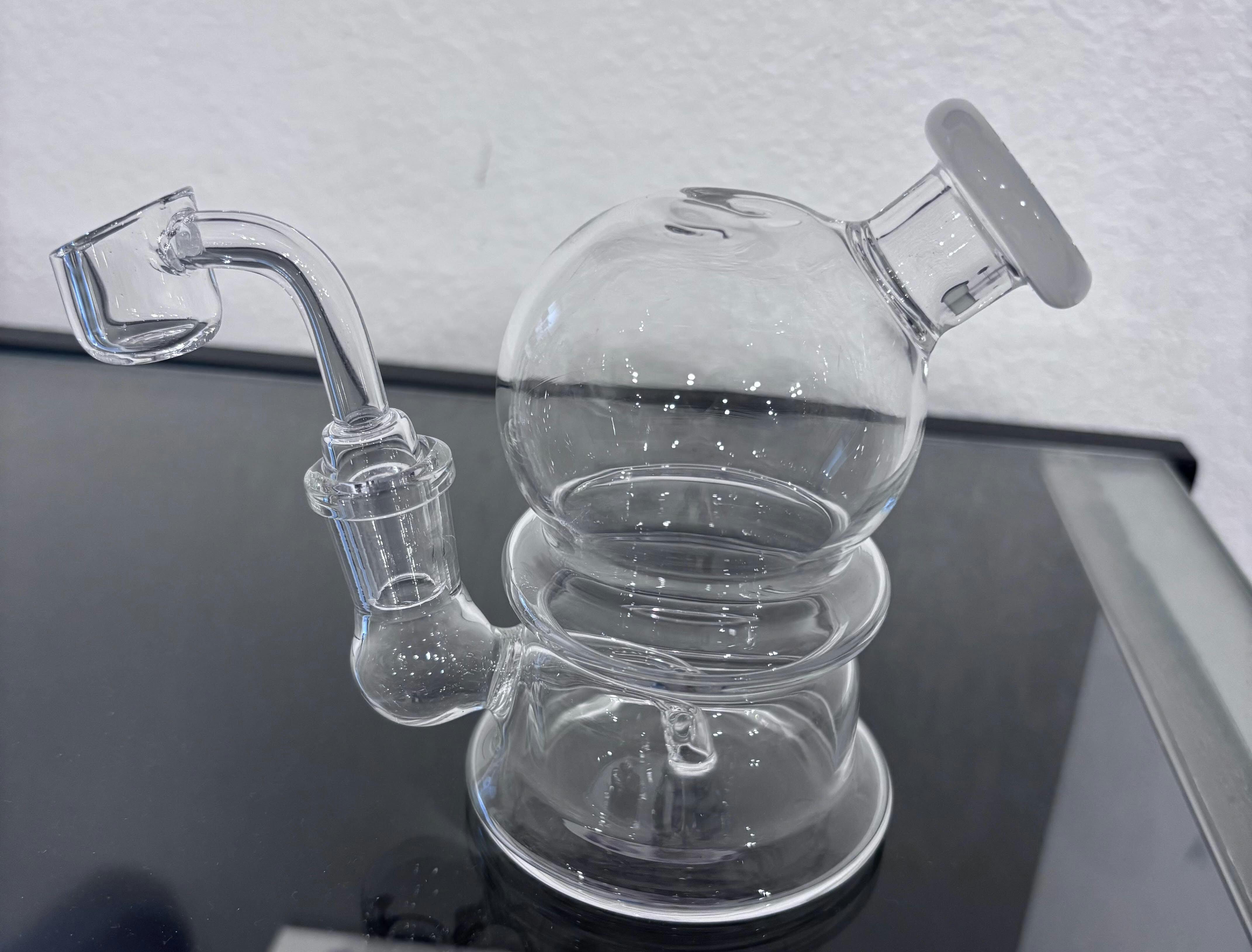 6" Globe Bubble Banger Rig at Wild Wild Weed