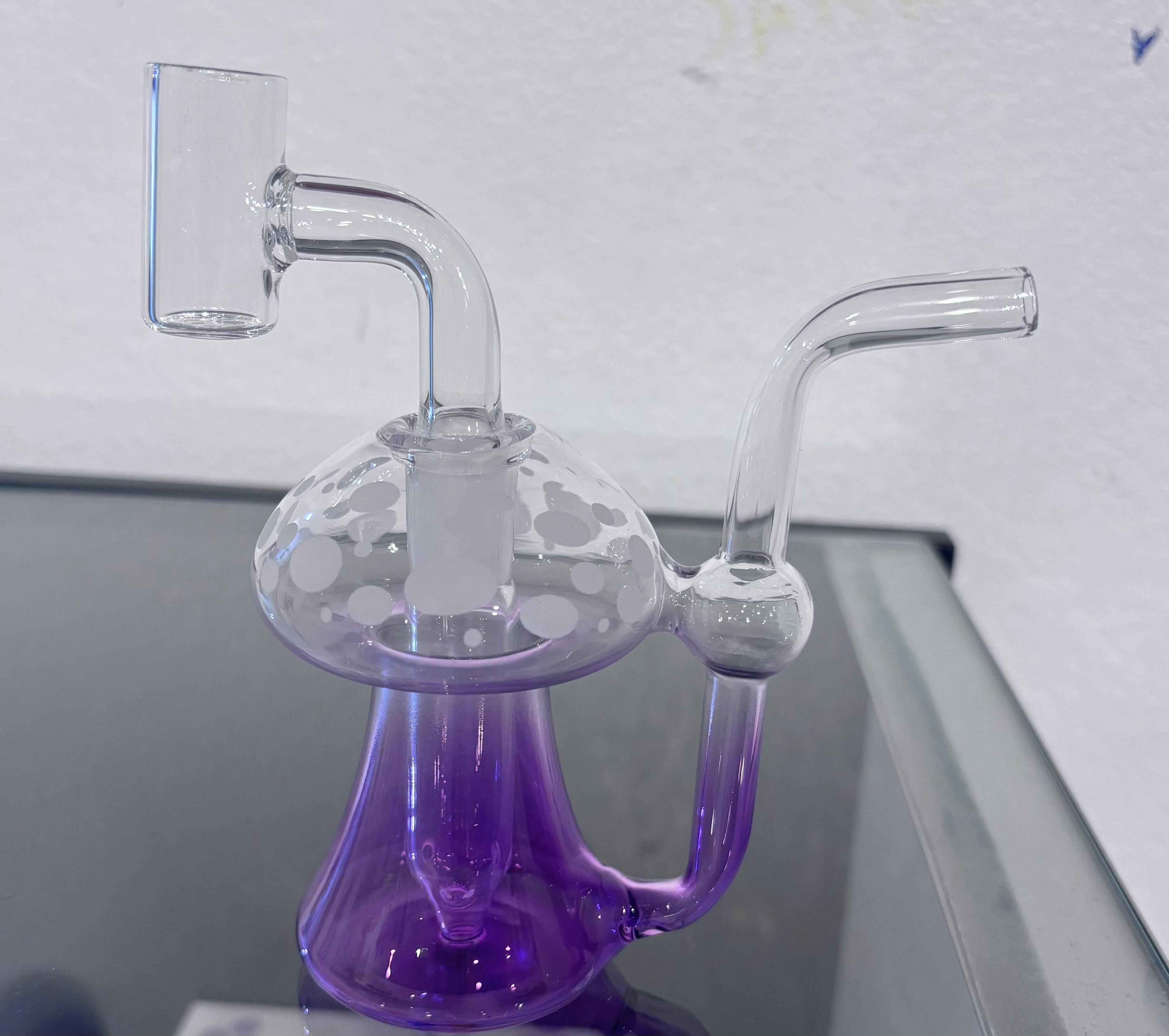 5" Mini Mushroom Rig at Wild Wild Weed