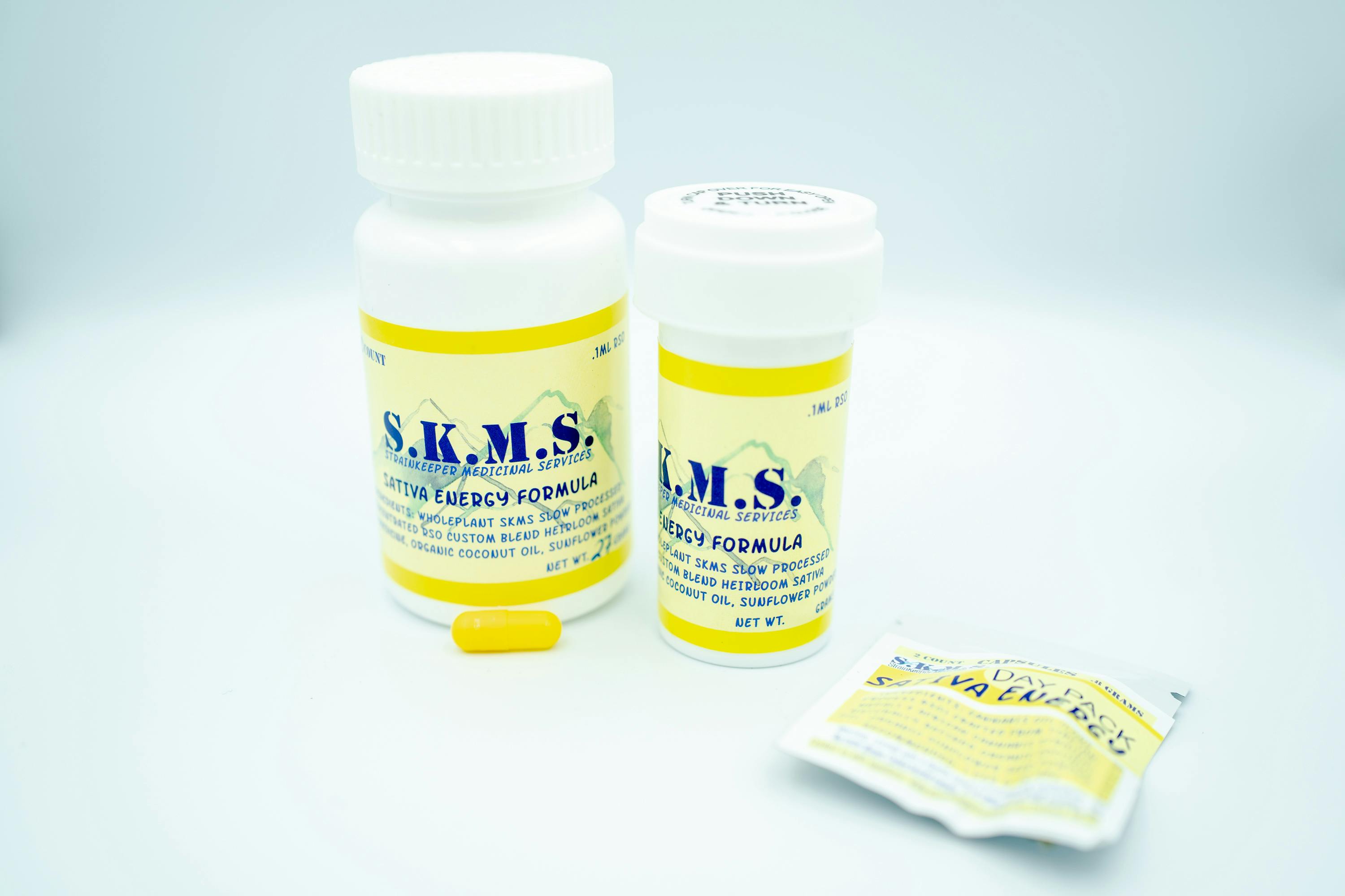 SKMS 24 CT Yellow Sativa RSO Capsules at Moosehead Farms