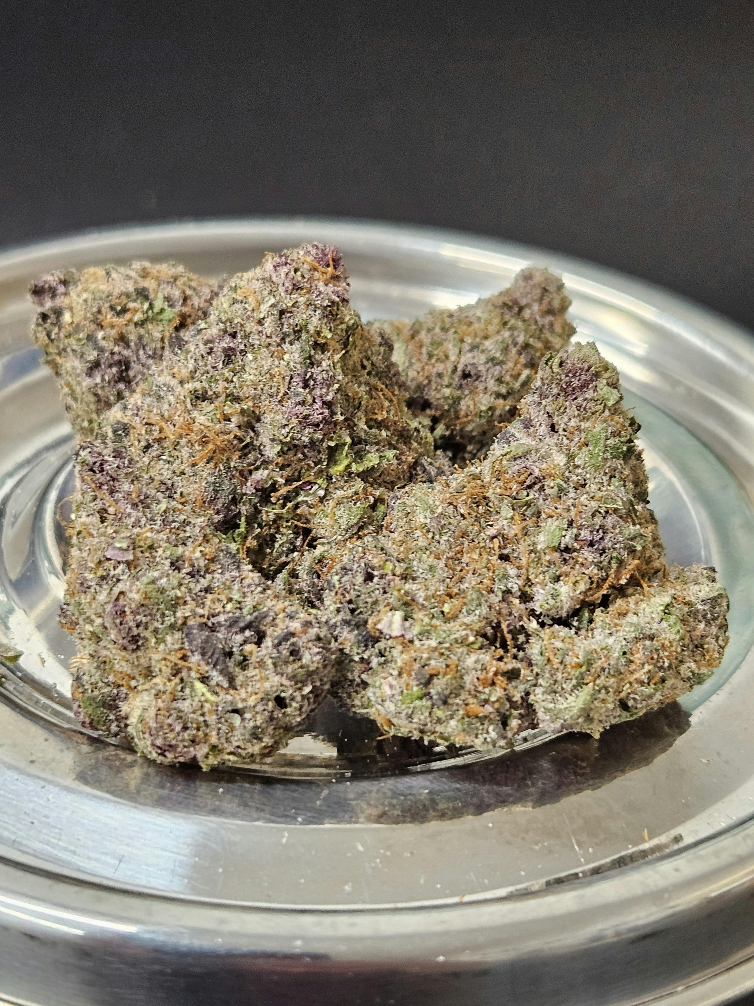 Member Berry – Sweet Berry Indica Hybrid