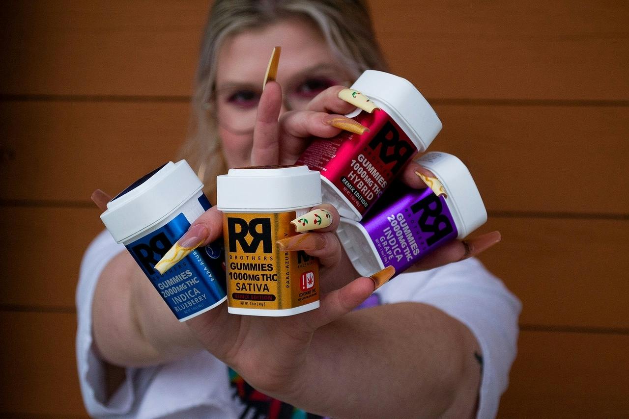 R&R Gummies - 2000mg Indica
