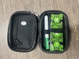 HAPPY KIT Mini w/ one hitter
