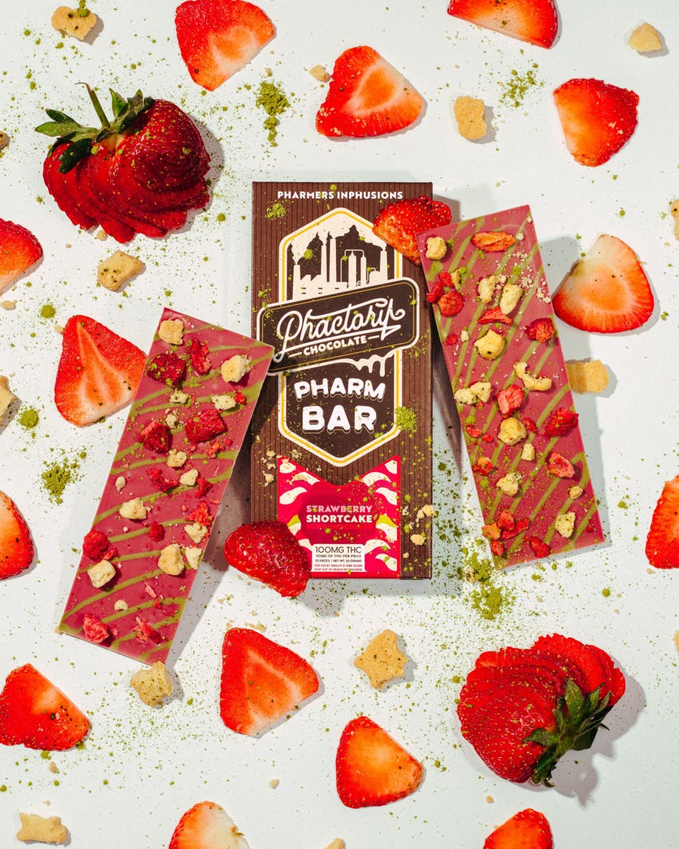 Pharmer's Quality - 100mg Pharm Bars - Strawberry Shortcake at Colfax Cannabis Company