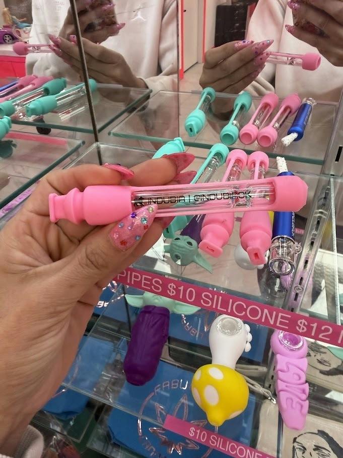 INDUBIOUS SILICONE PIPE