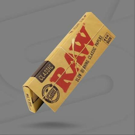 1 1/4 Size Classic Rolling Papers | Accessories | 50ct