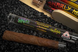 Gnarly Marley - Shatter Infused Pre Rolled Blunt - INDICA