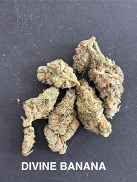 DIVINE BANANA - TOP SHELF