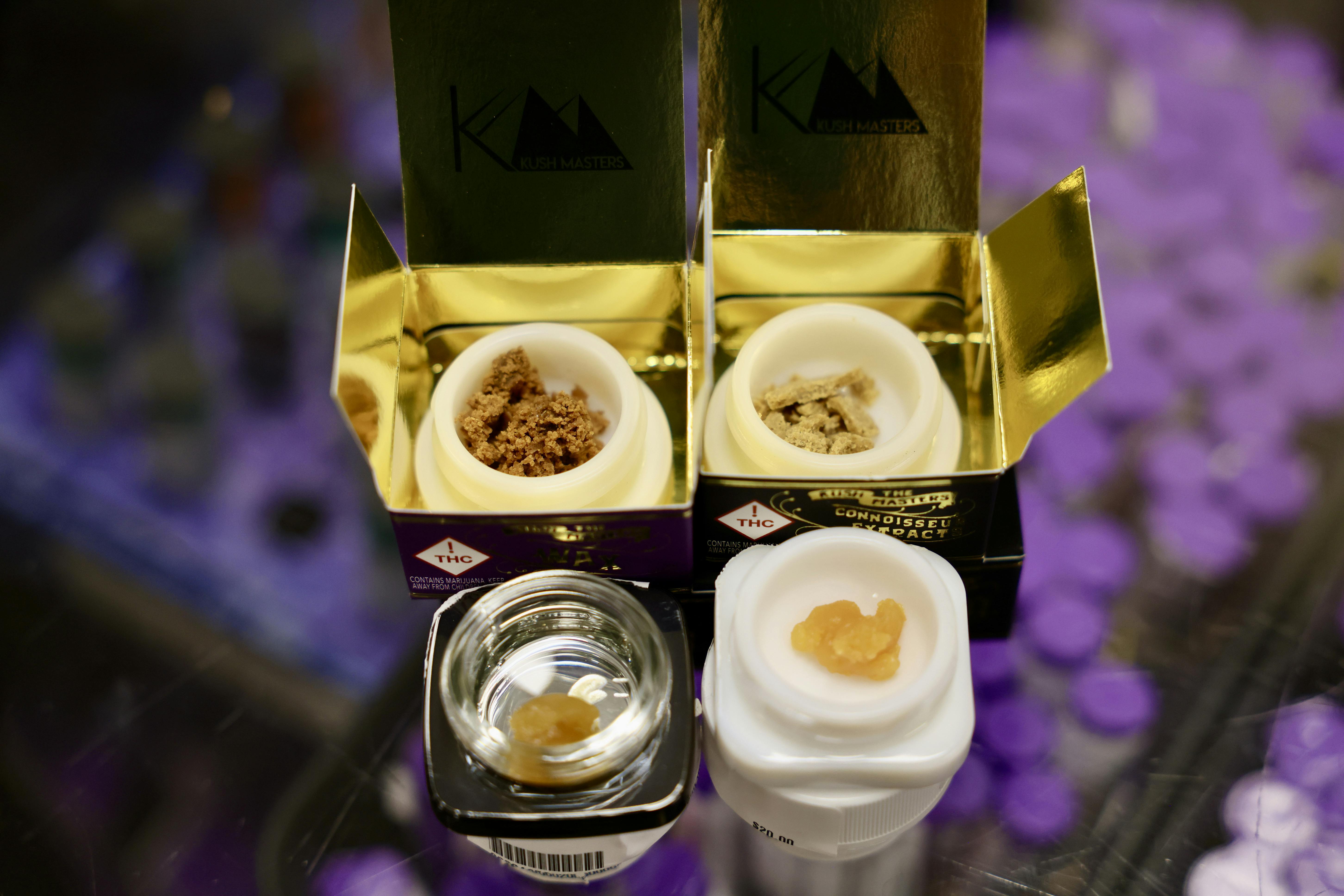 4 GRAMS OF CONCENTRATE MIX & MATCH FOR $55 O.T.D.
