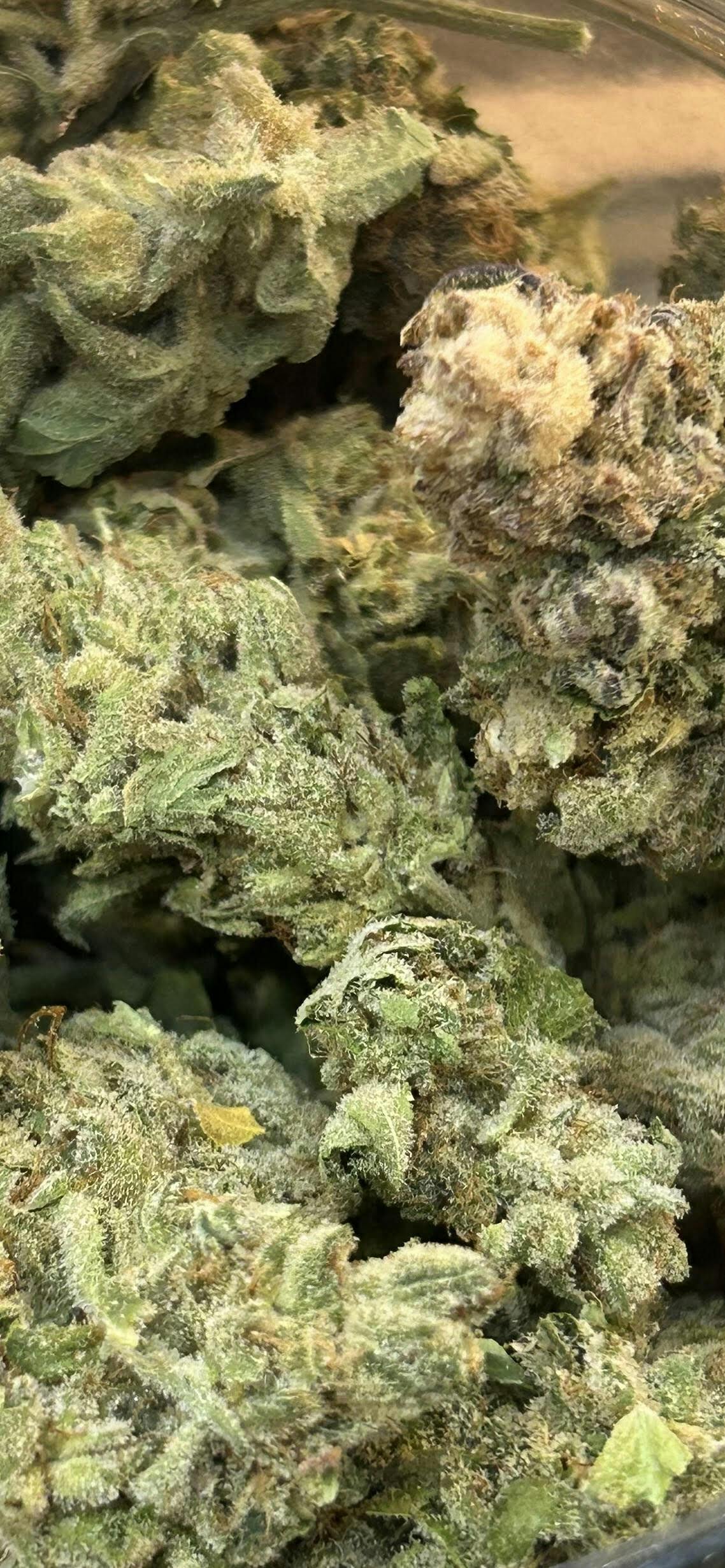 AT Water | Big Buds | 28g