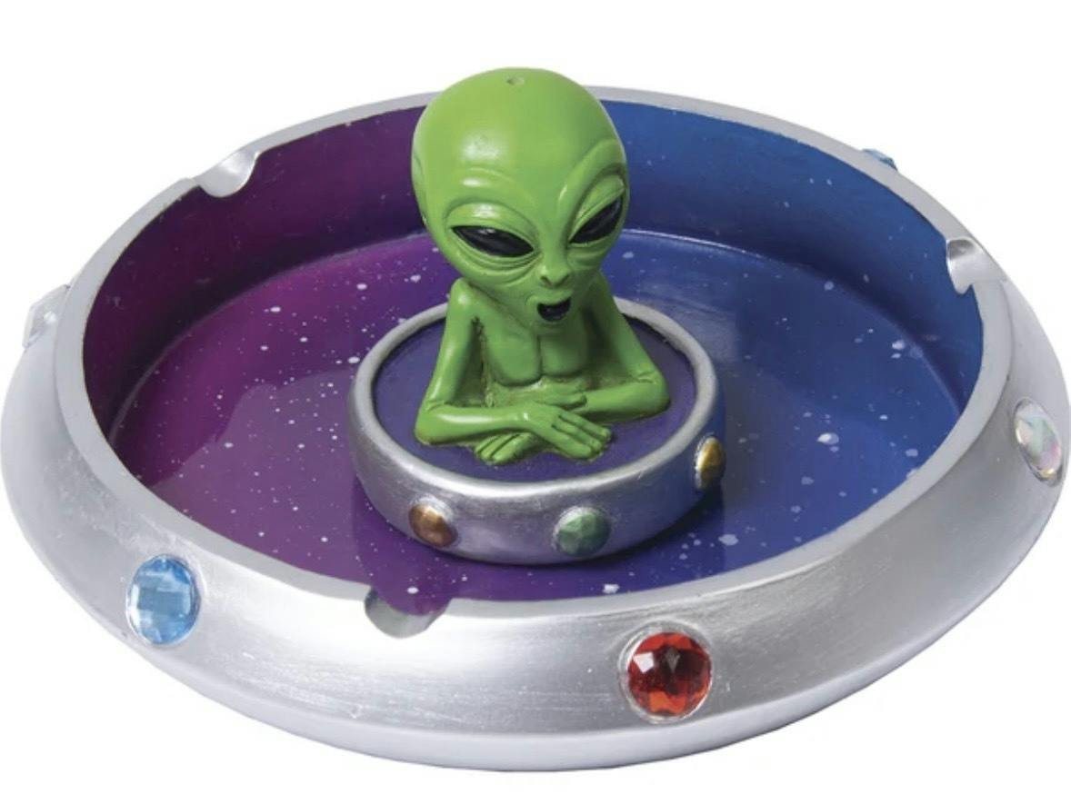 Fujima: Alien Round Shape Ashtray