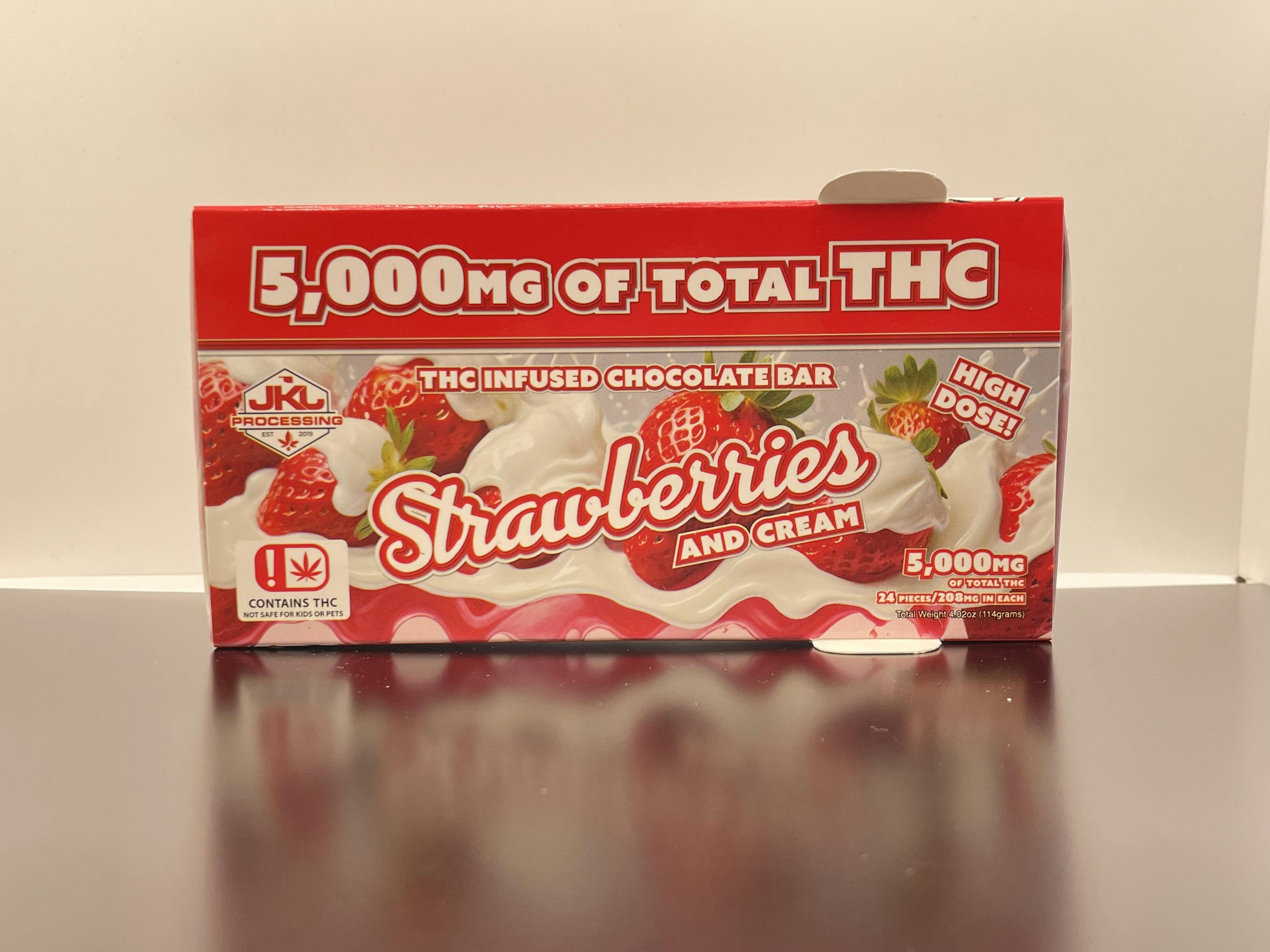 Strawberries & Cream Bar | Baked Goods | 5000mg/ea by JKJ Processing
