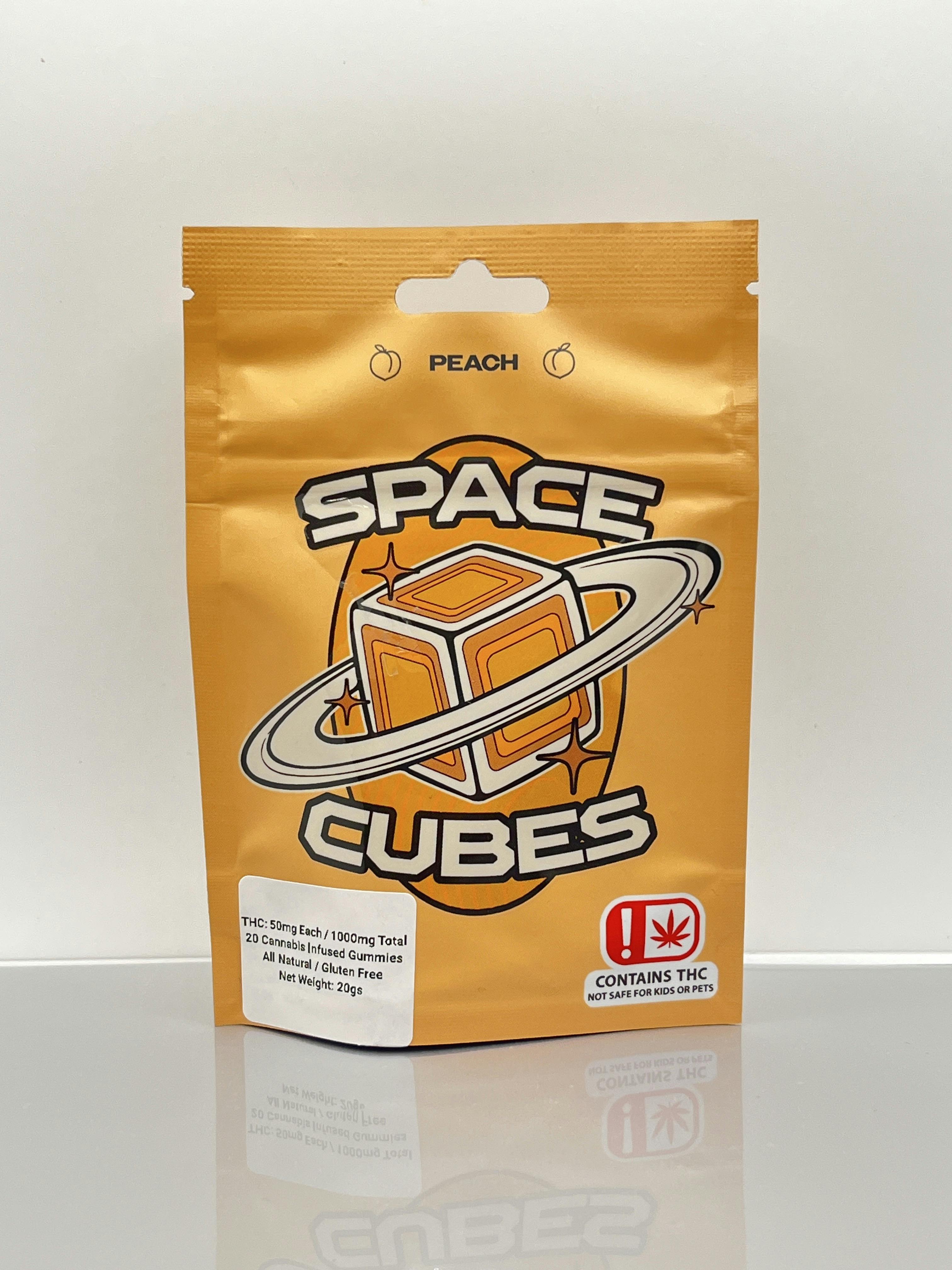 Space Cube | 1000MG Gummies | Peach