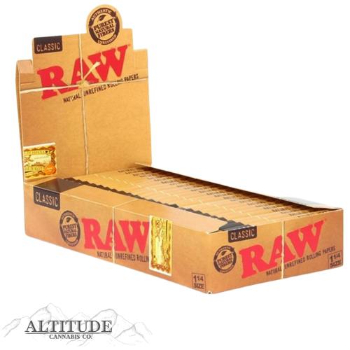 1 1/4 Size Classic Rolling Papers | Accessories | 50ct