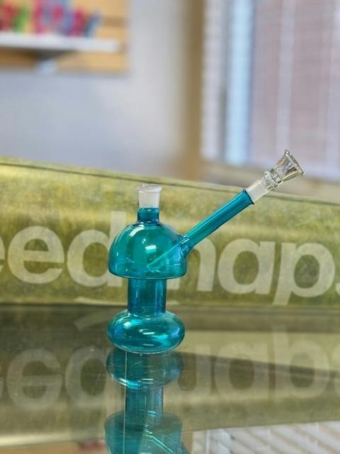 glass snoper water pipe