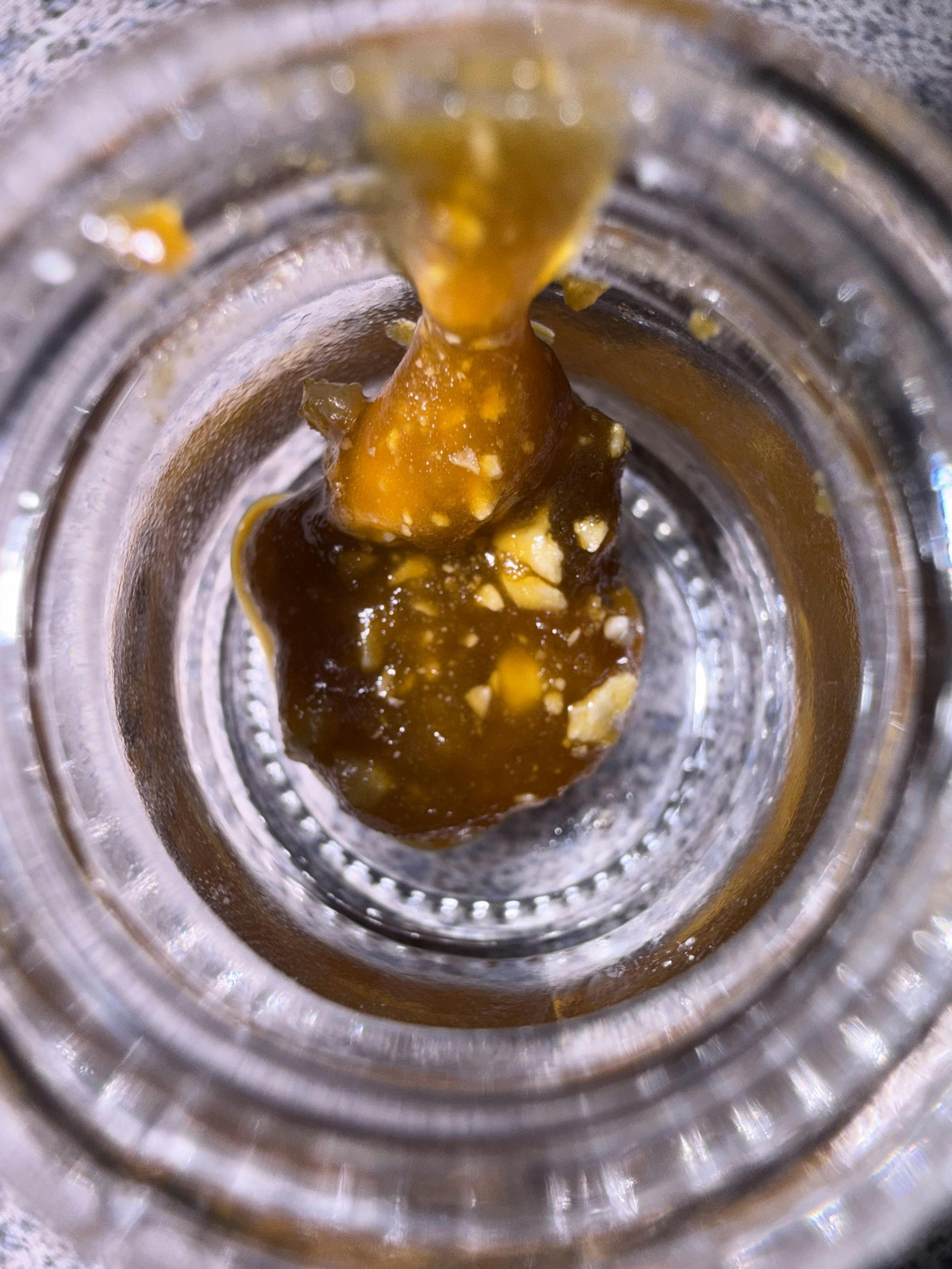 RB1 Isolate Diamonds at Sundays Clone Bar and Dispensary