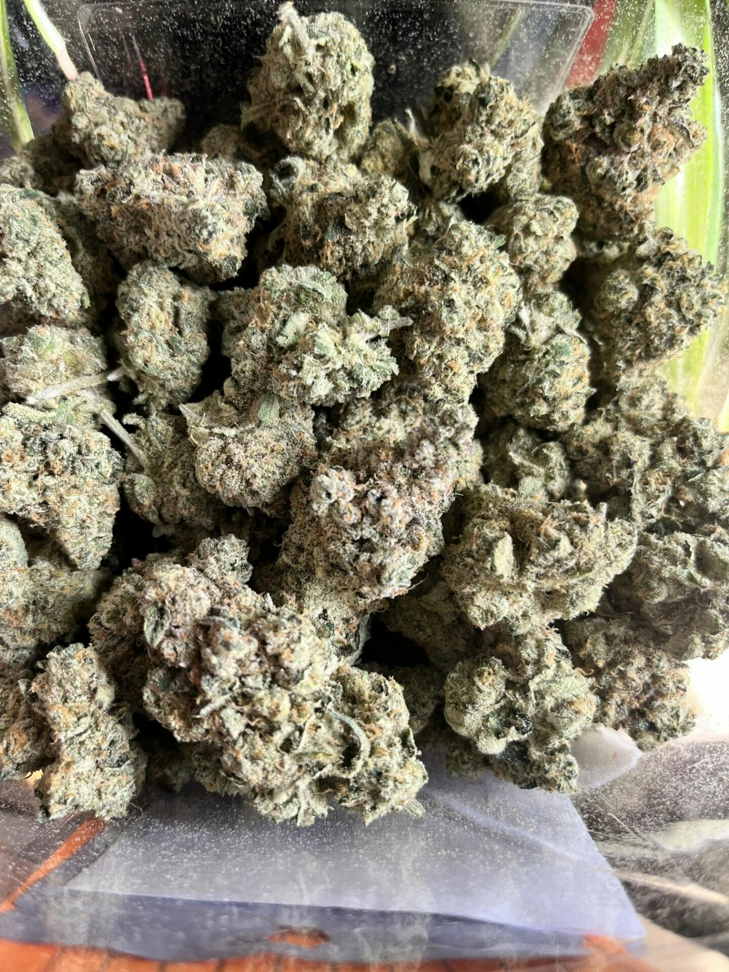 Wedding Cake - Bulk - DGC