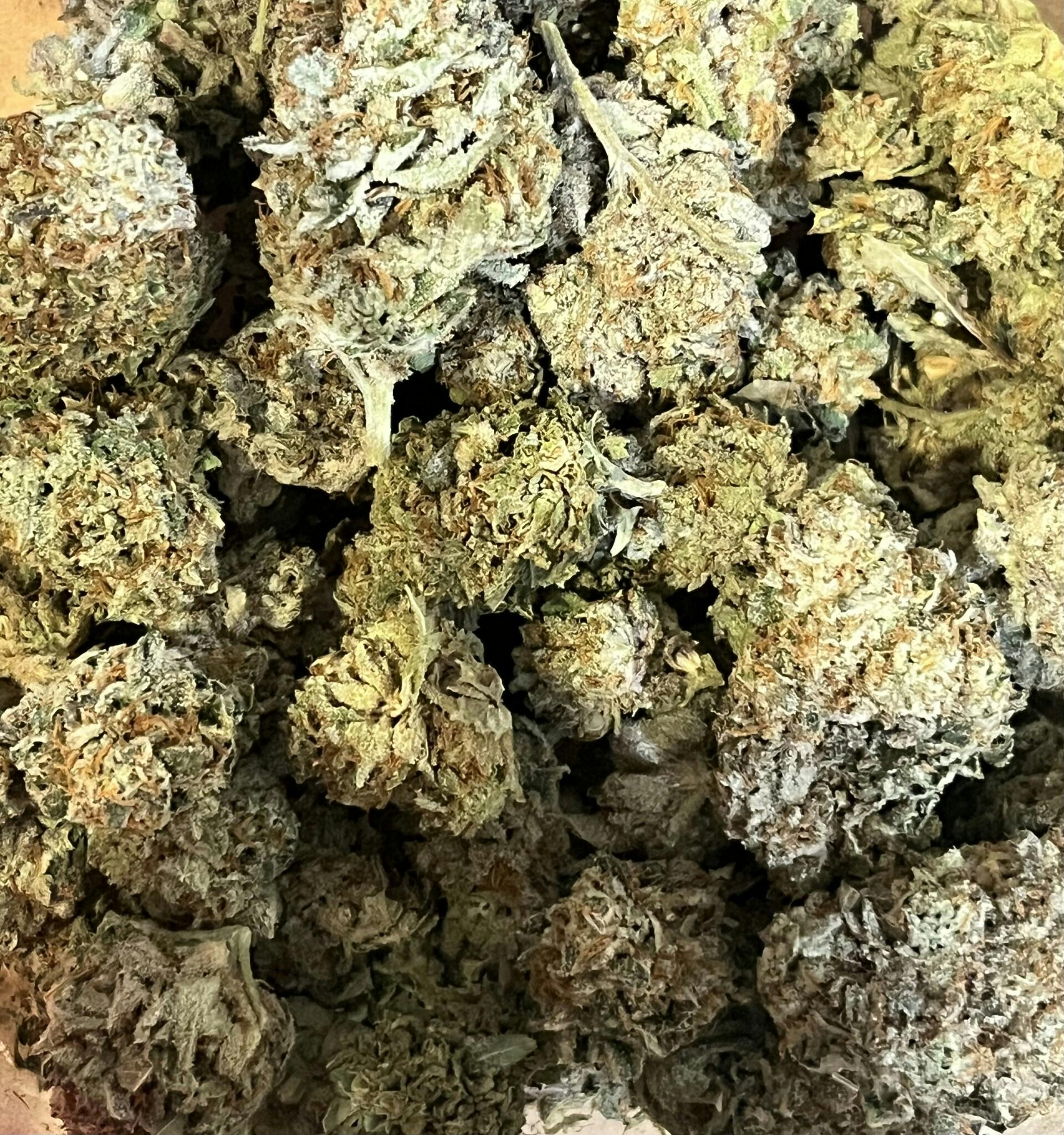 Strawberry Fumez