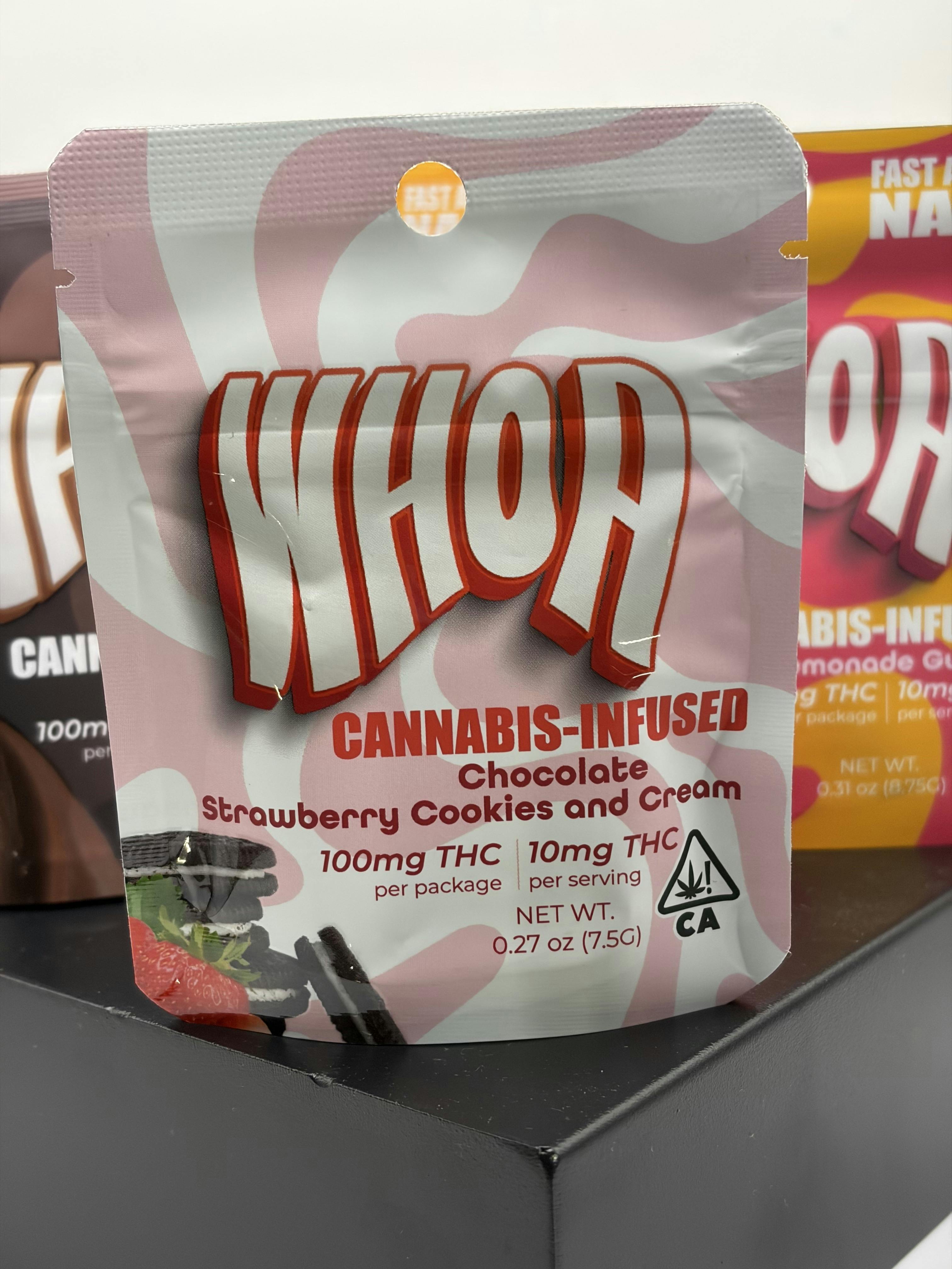 WHOA Edibles: Bite Strawberry Cookies & Cream