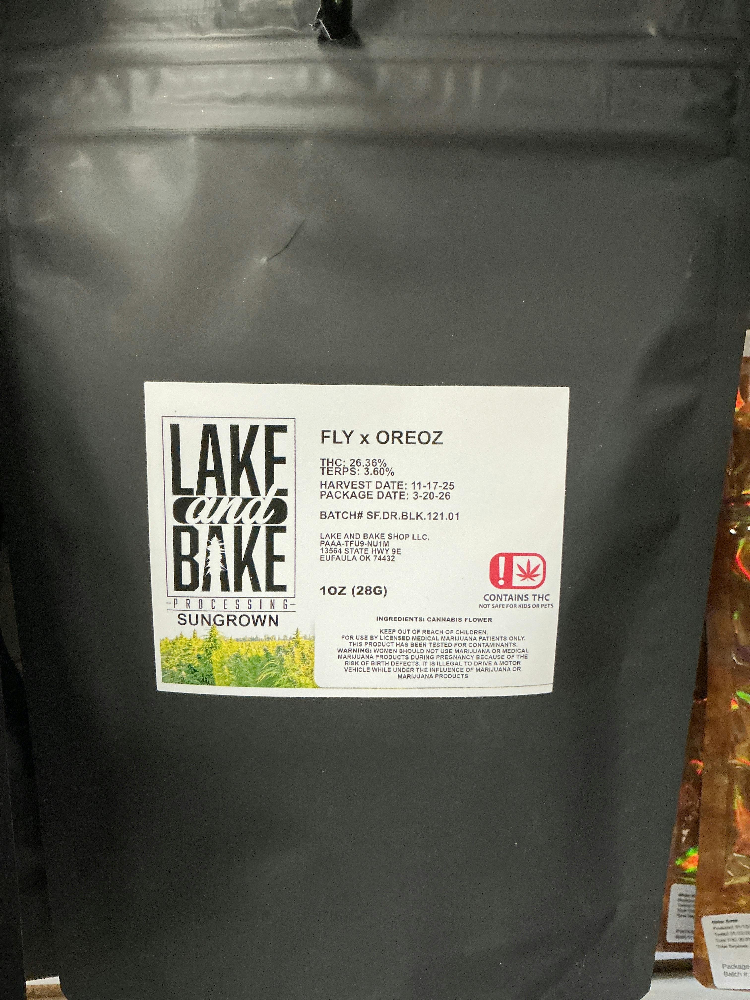 Fly x Oreos Lake & Bake Flower 28g