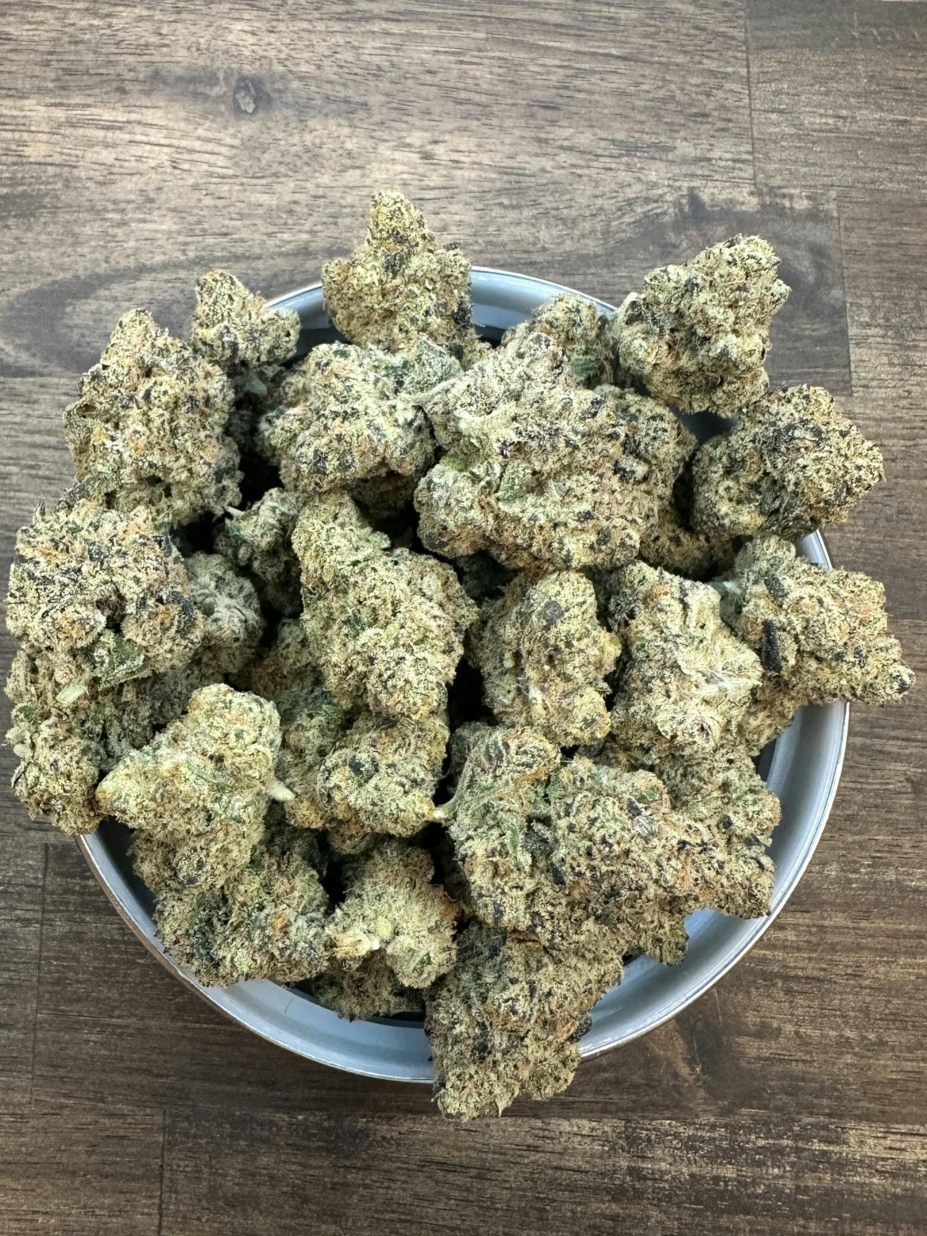 A Cut Above - Gemstonez (IH) - Florida Gold