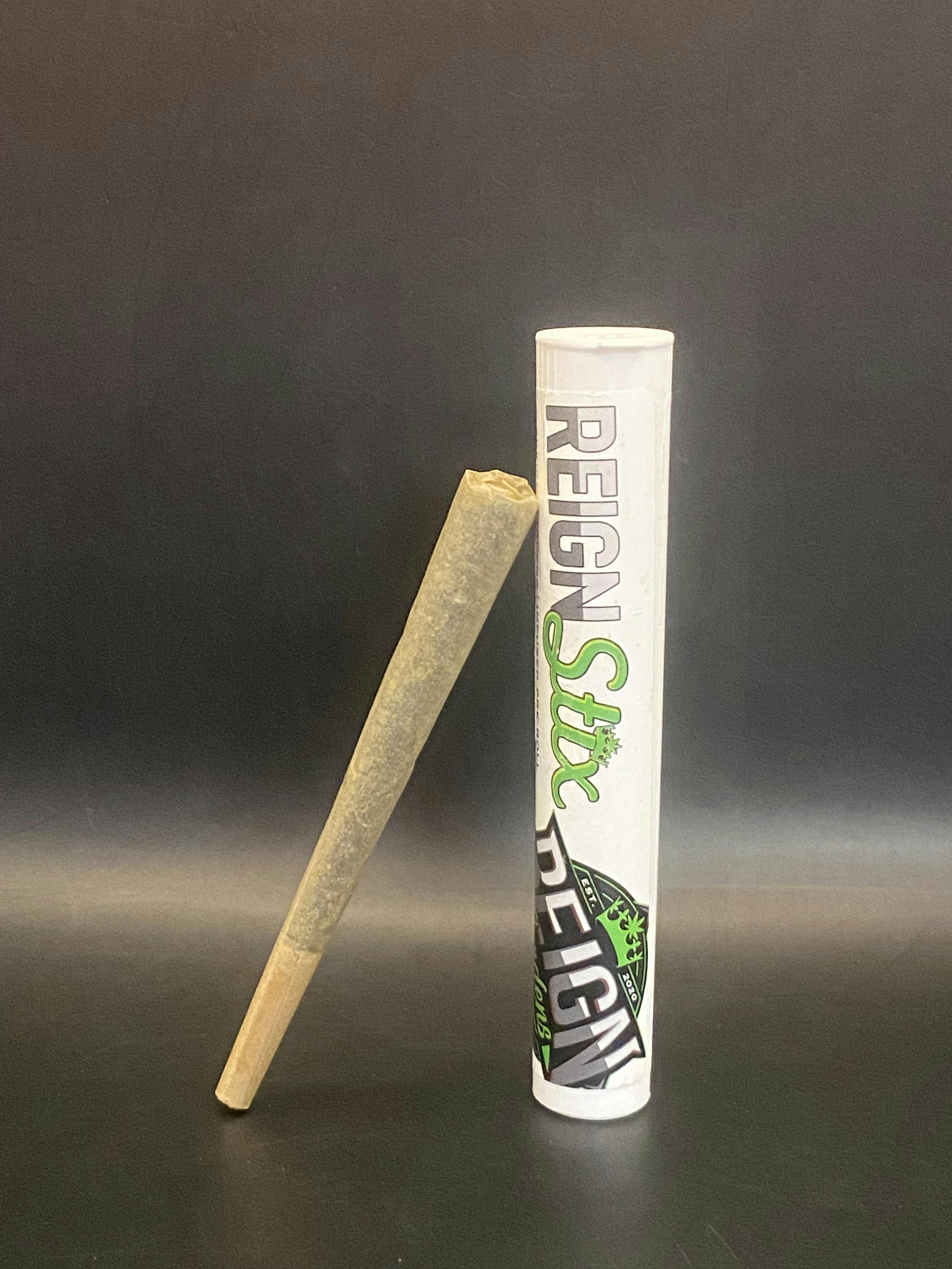 Reign Stix - Rainbow Belts - 1.2G Infused Pre Roll