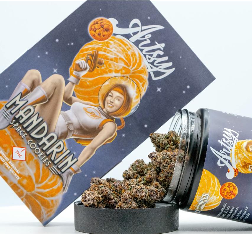 Mandarin Space Cookies - Eighth