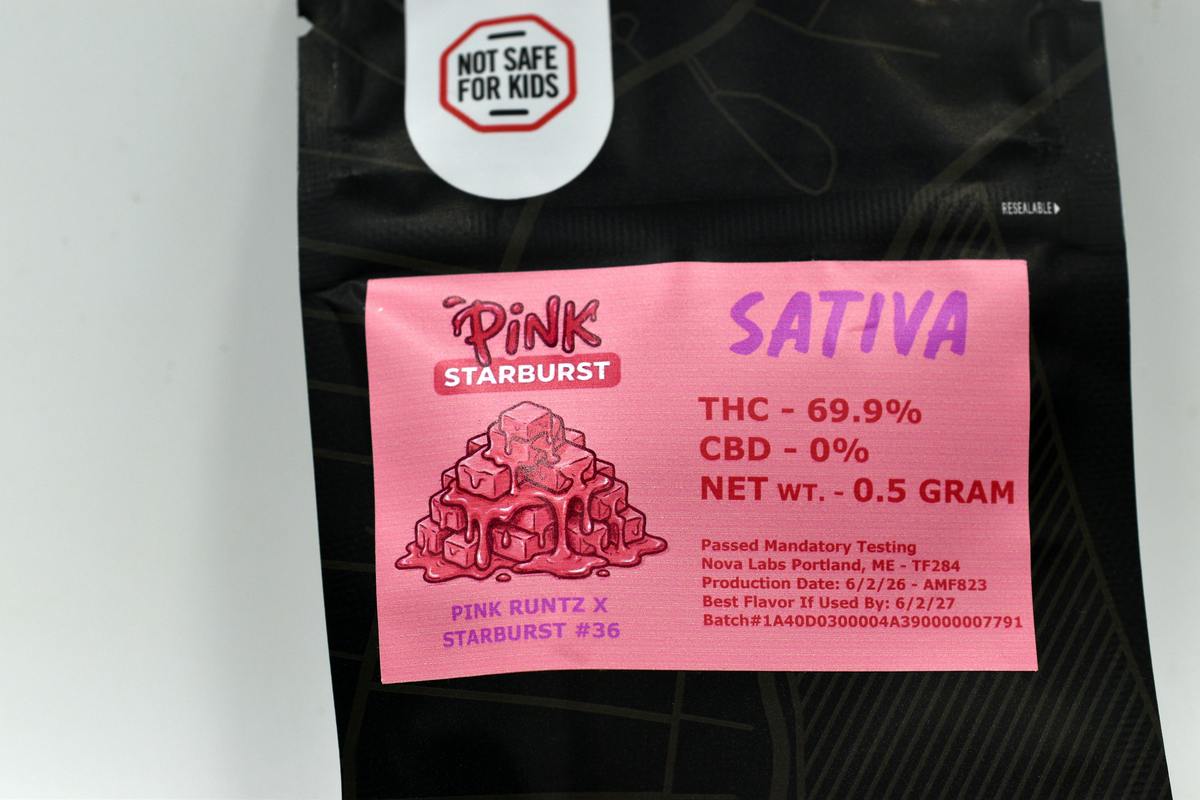 Team Green - .5g Live resin Vape Cart- Pink starburst (REC)