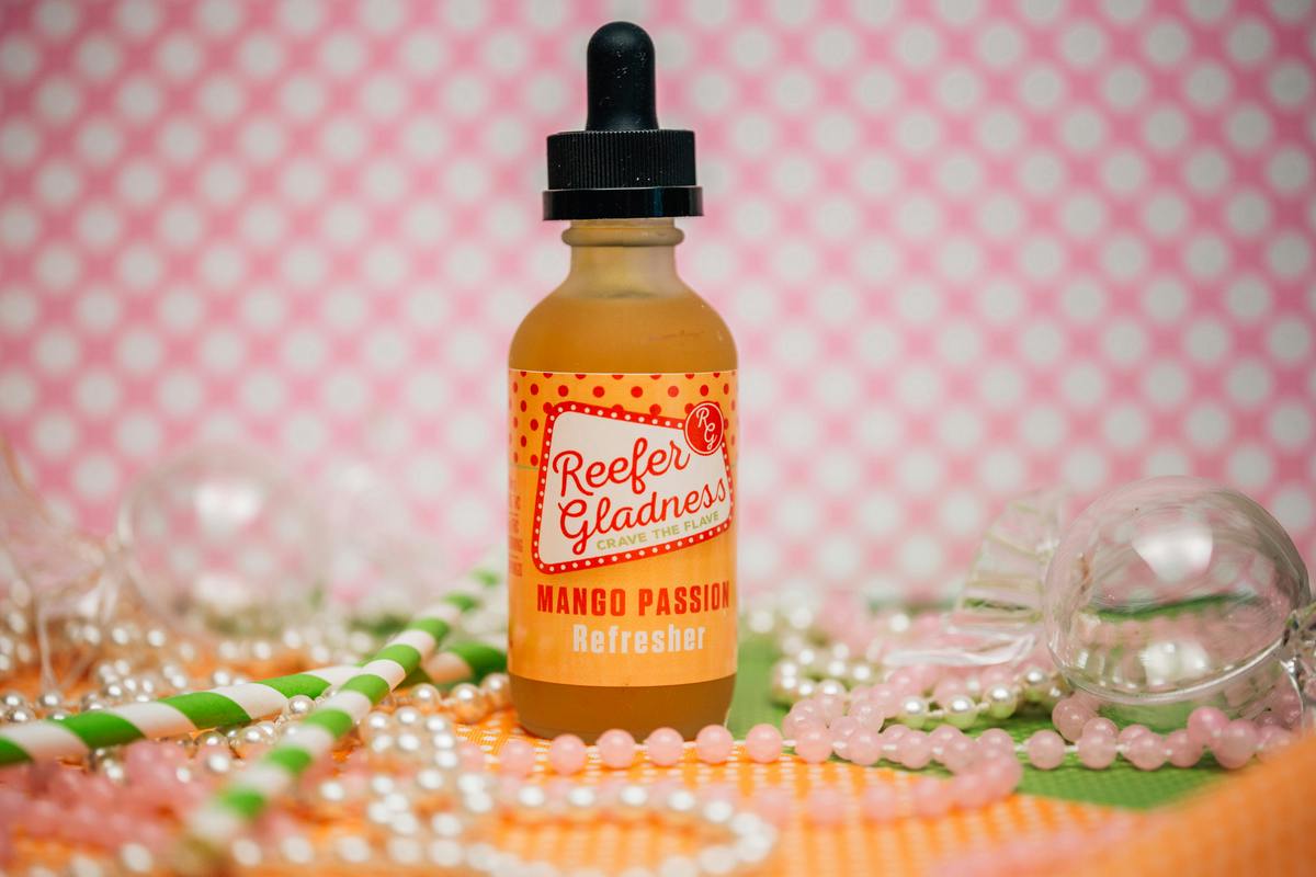 Reefer Gladness Refreshers (100mg) Mango Passion at PurLife Dispensary - T or C