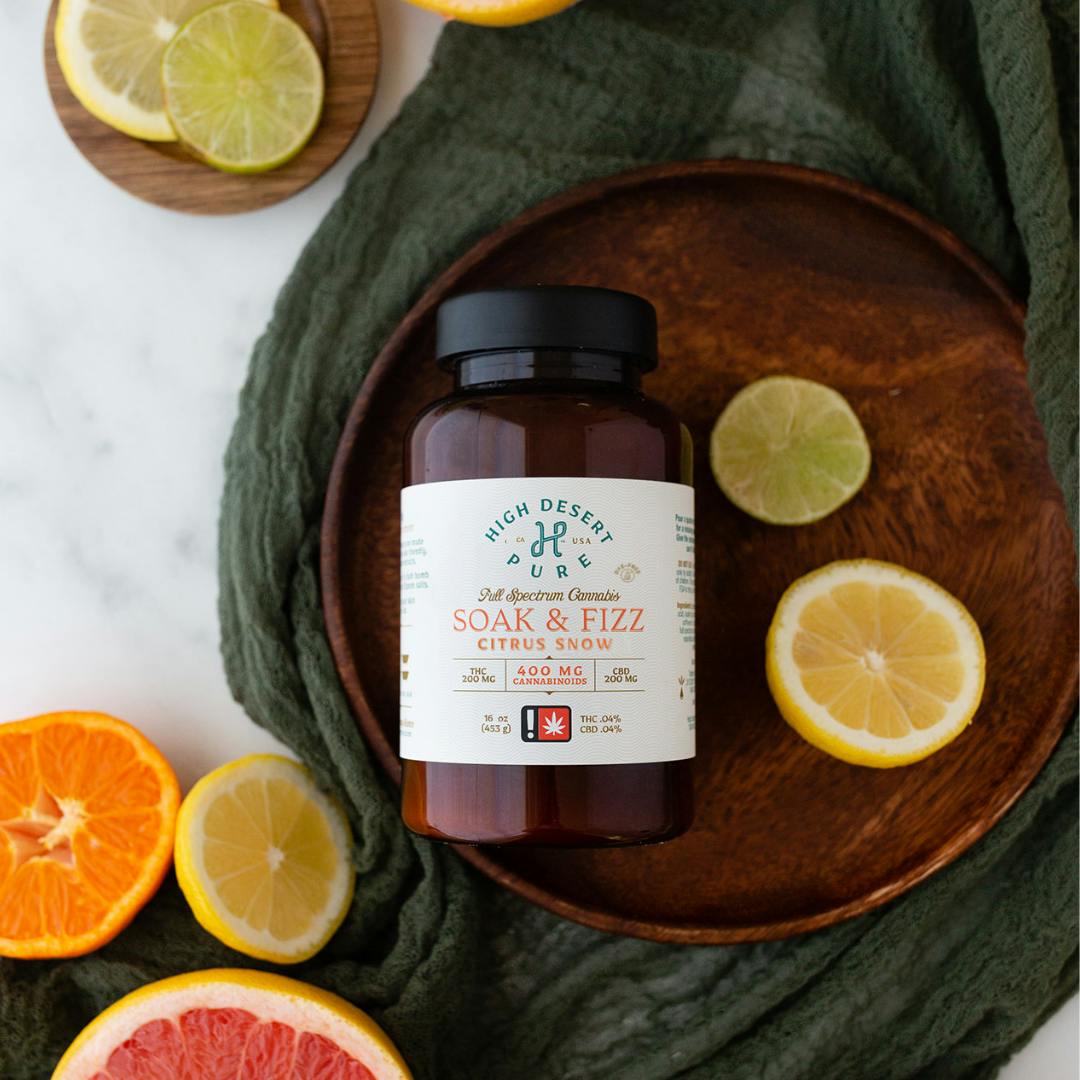 Citrus Snow Soak Fizz
