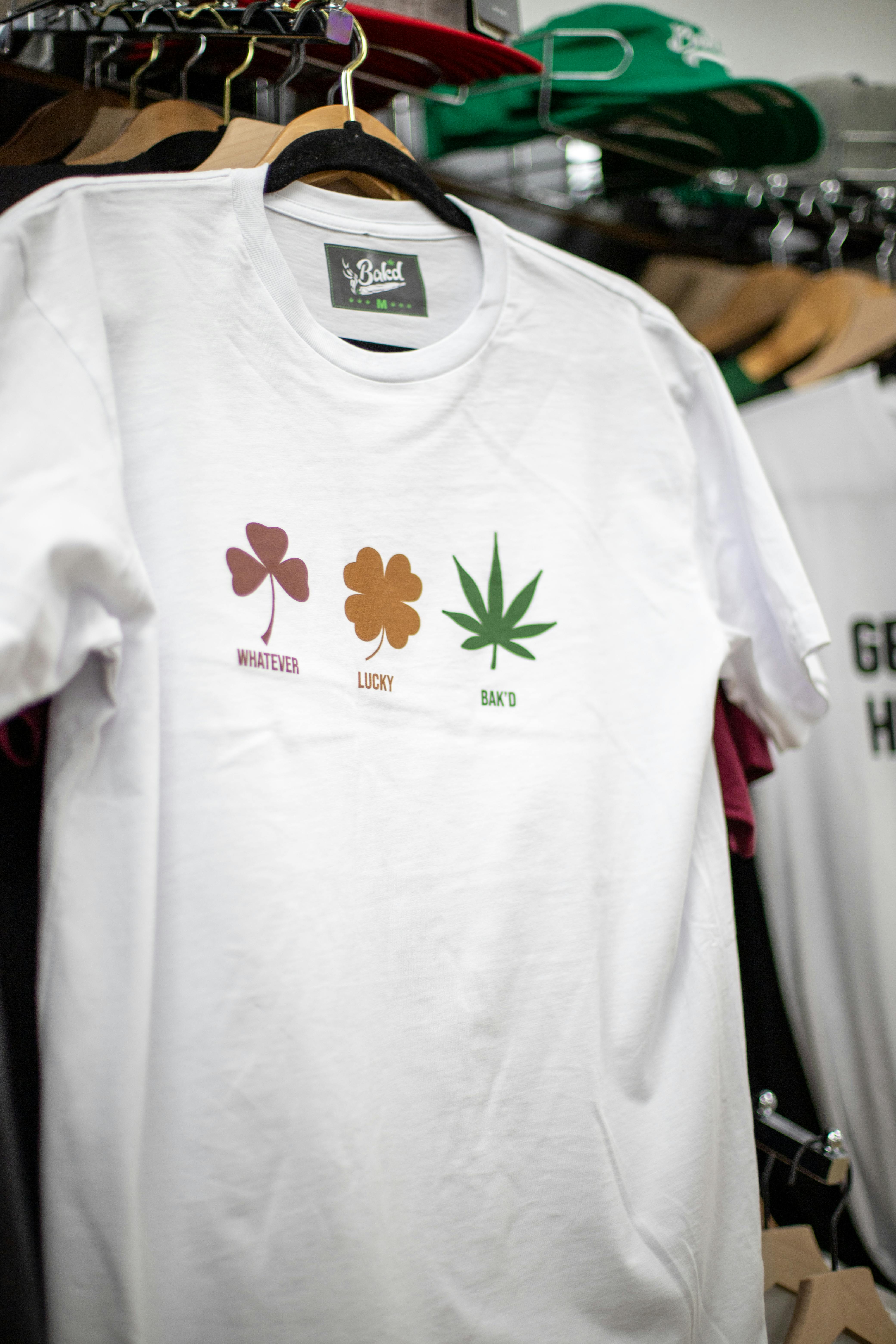 Bak'd lucky T-Shirts -White