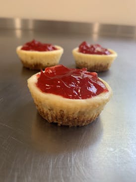 Mini Raspberry Cheesecakes
