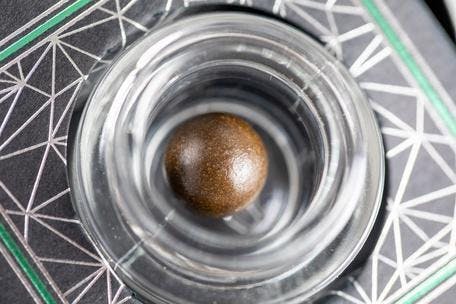 St Elmo's Fire - Hash Ball 1g - Farm2Lab