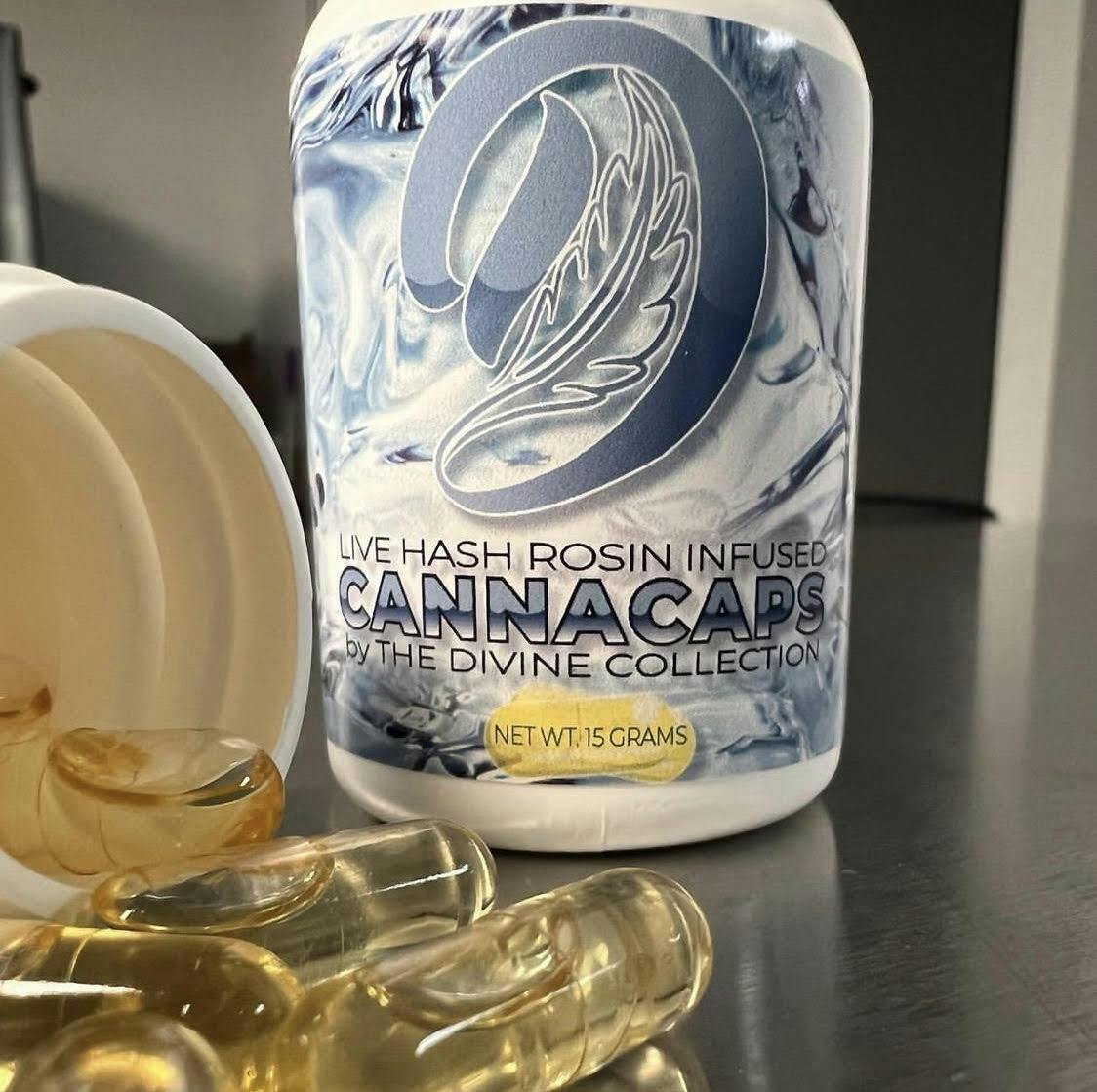 The Divine Collection - Canna Cap 660mg (10 pck)