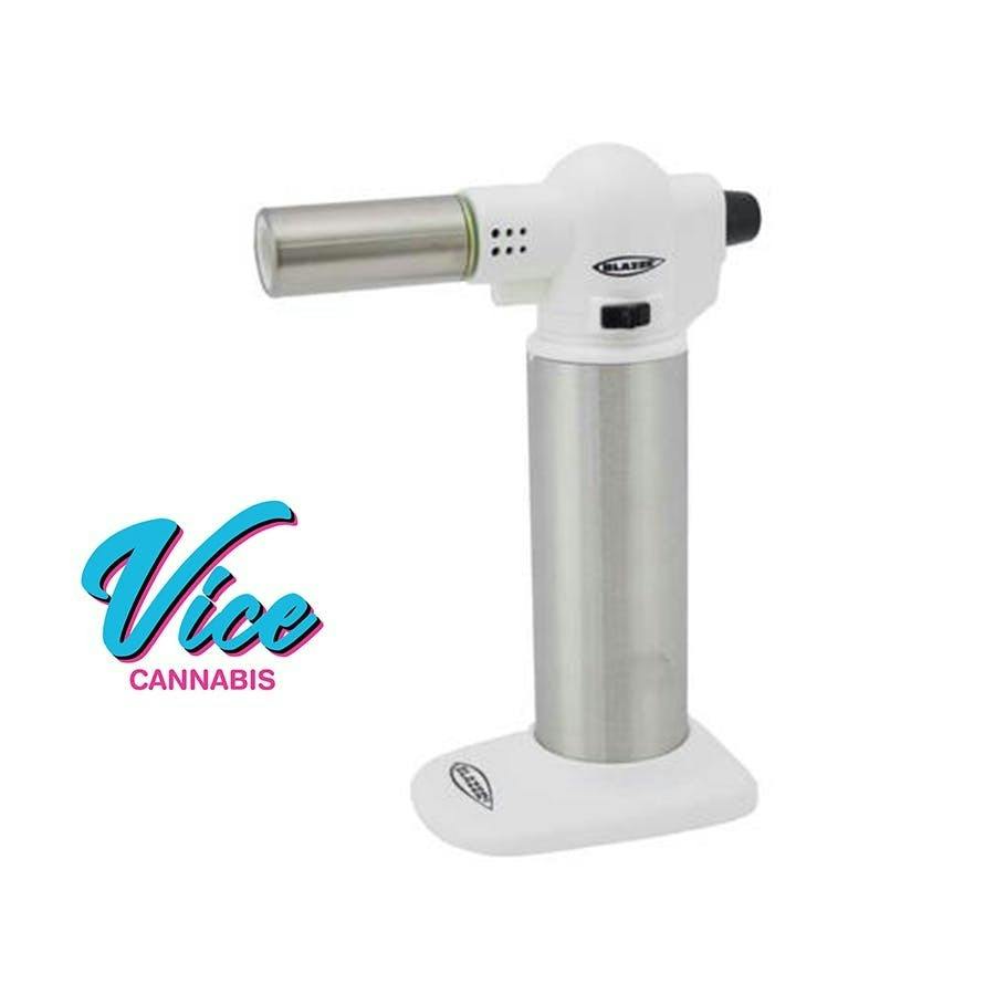 Blazer Big Buddy Turbo Torch: White by Vice Cannabis