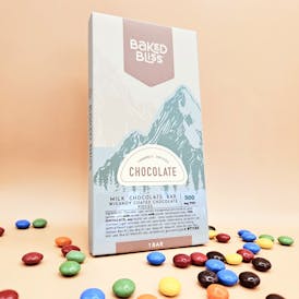 Baked Bliss 500mg Chocolate Bar W/Candy Coated Chocolate Pieces