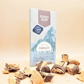 Baked Bliss 2000mg Chocolate Bar W/Crispy Peanut Butter Pieces